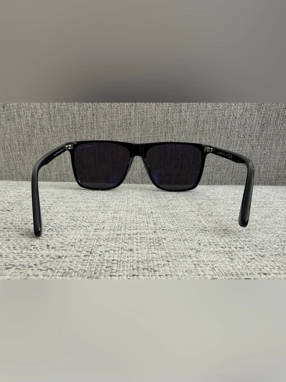 NEW Tom Ford FT0832-N Black Sunglasses with Dark Gray Lenses